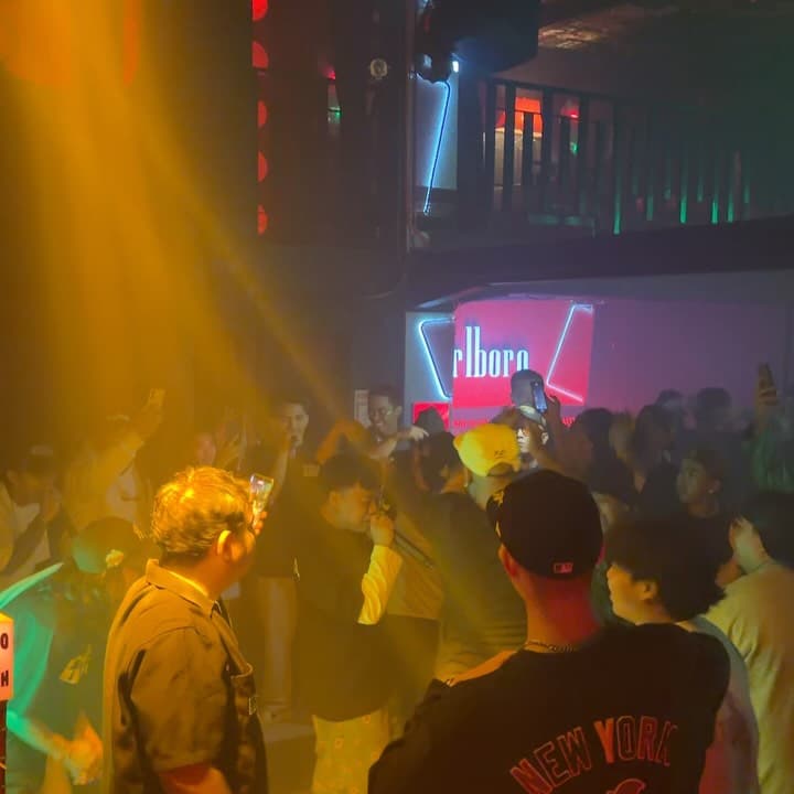 The floor at Bar for Bar: Kanto Beat, Apotheka Manila · Poblacion, Makati