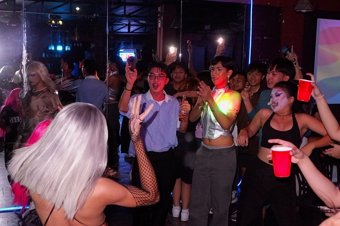 The floor at Paradise Found Pride, Puesto Bar & Lounge · Los Baños