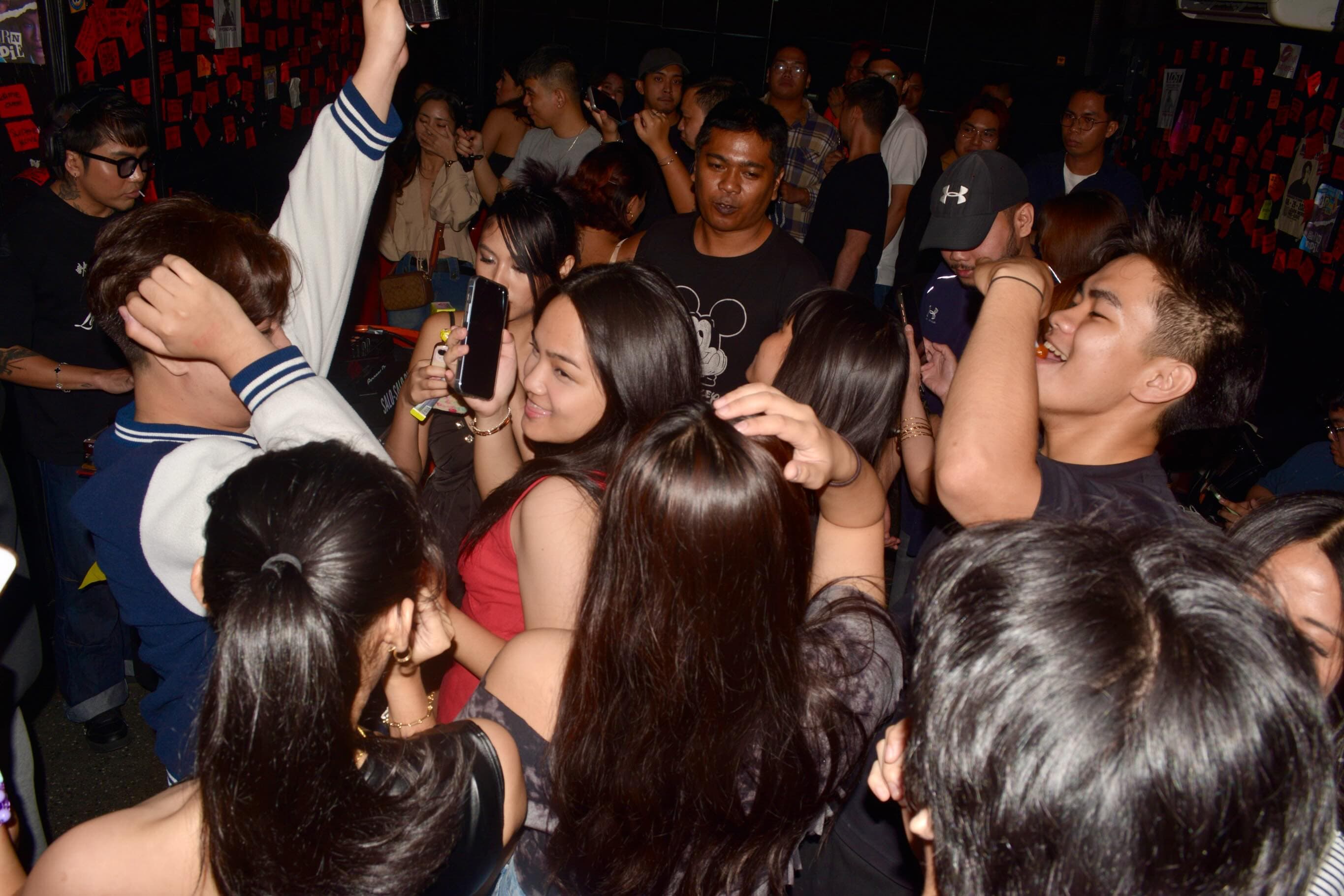 The floor at Piyestahan at E285, E285 · Katipunan, Quezon City
